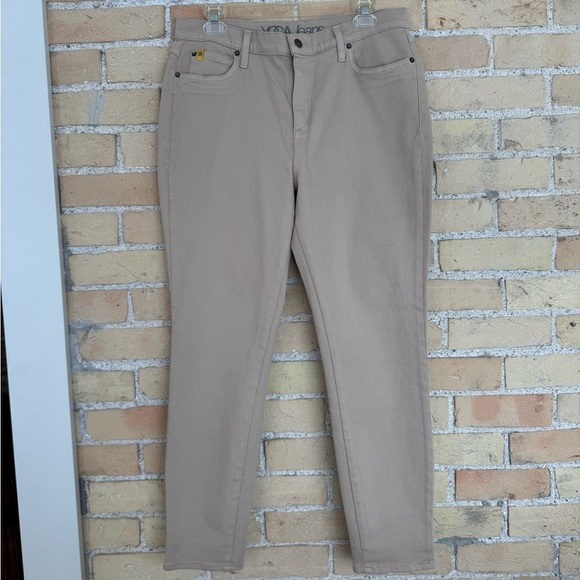 Yoga Jeans Beige Pants - Picture 1 of 4